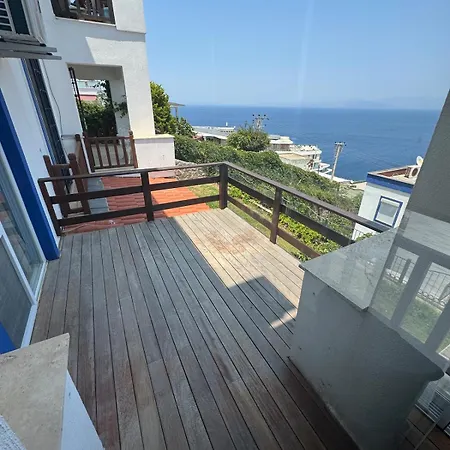 וילה Private Terrace And Garden At Gundogan