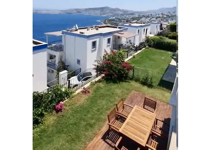 Villa Private Terrace And Garden At Gundogan *