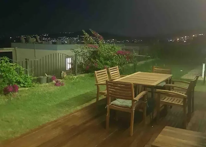 Private Terrace And Garden At Gundogan *