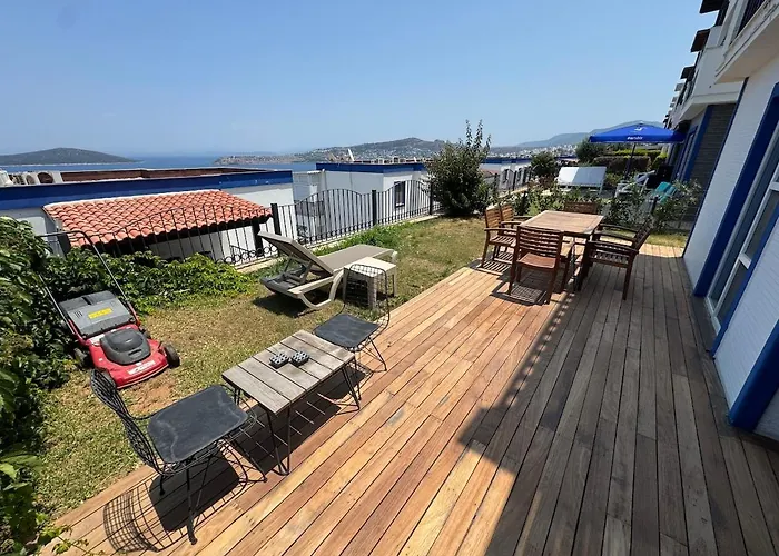 Private Terrace And Garden At Gundogan Villa Bodrum
