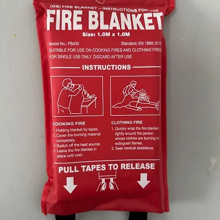 Vila Private Terrace And Garden At Gundogan *