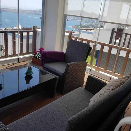 Private Terrace And Garden At Gundogan *