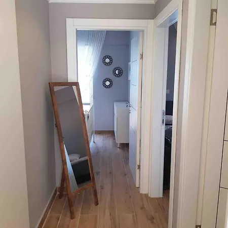 Private Terrace And Garden At Gundogan